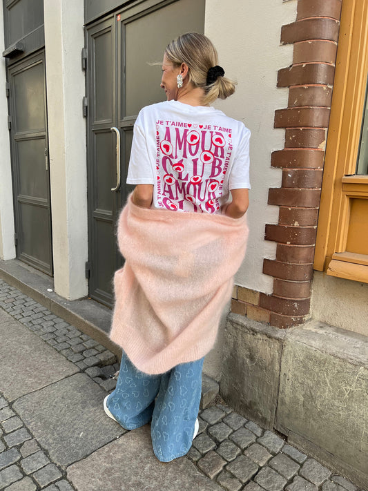Amour club tshirt